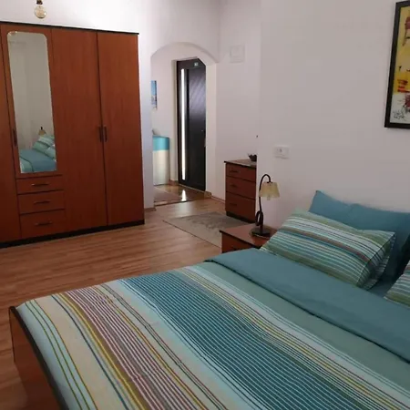 Comfort Roza In - 5 Bedroom With Pool Villa Umag