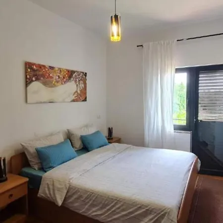 Comfort Roza In - 5 Bedroom With Pool * Umag
