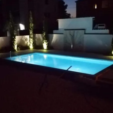 Villa Comfort Roza In - 5 Bedroom With Pool Umag